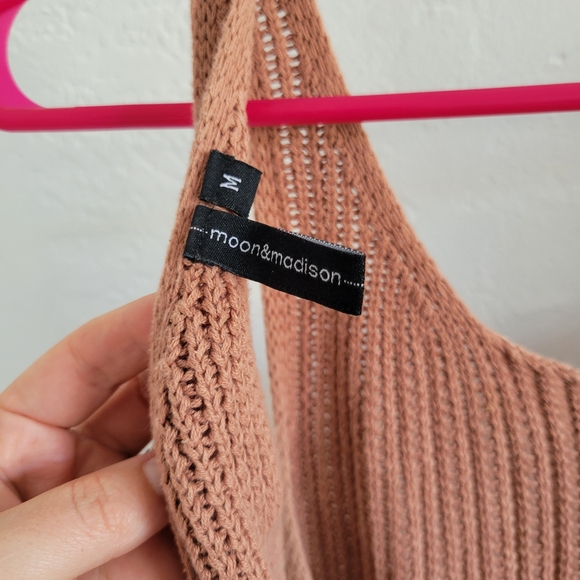 Moon & Madison Camel Knit Backless Sweater Tank - Picture 3 of 4